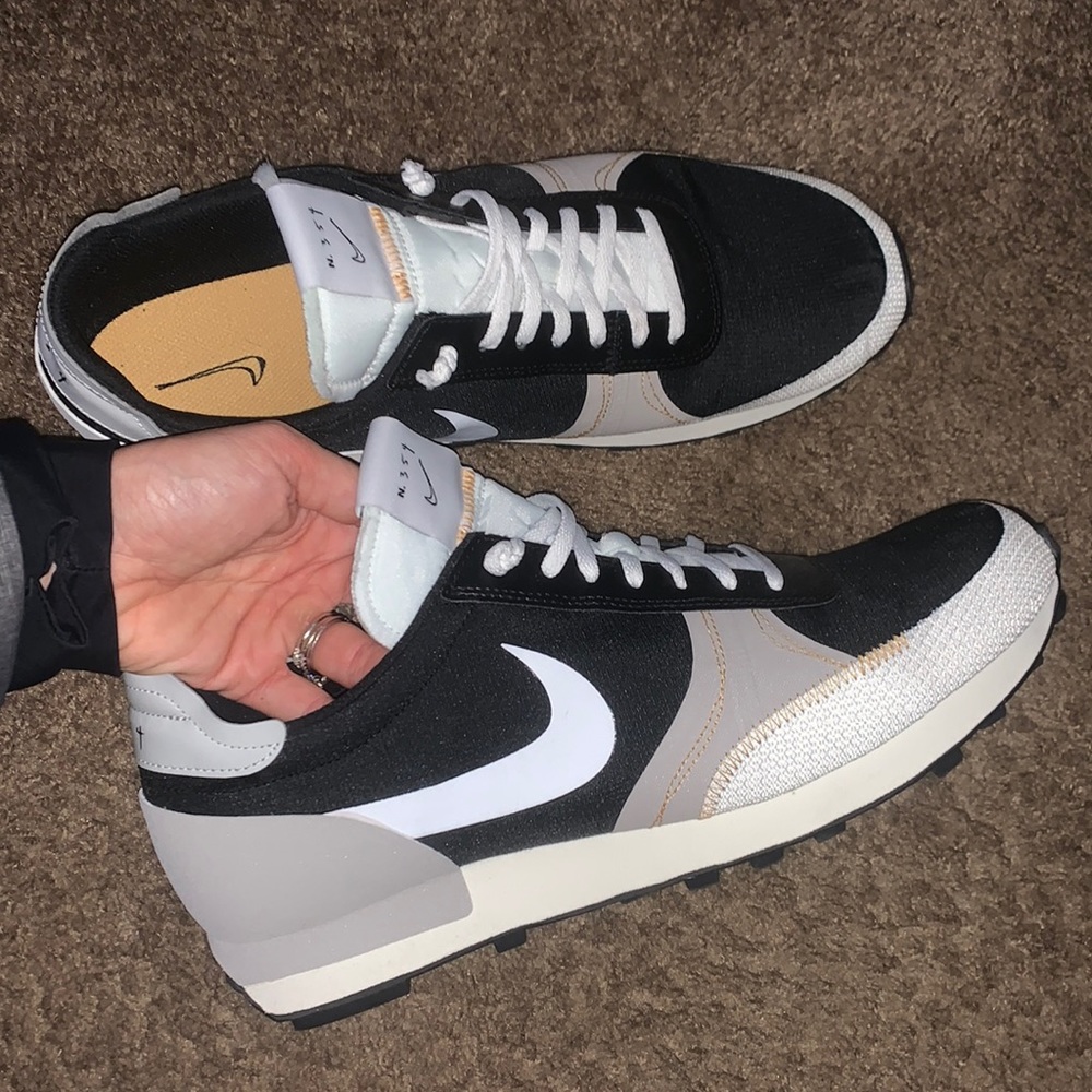 Men’s Nike Daybreak Type N.354